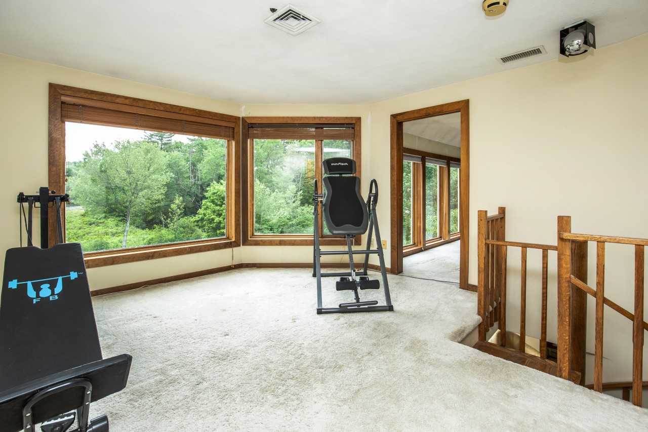 2 Woodvue Road Windham, NH 03087 - Photo 16 of 29