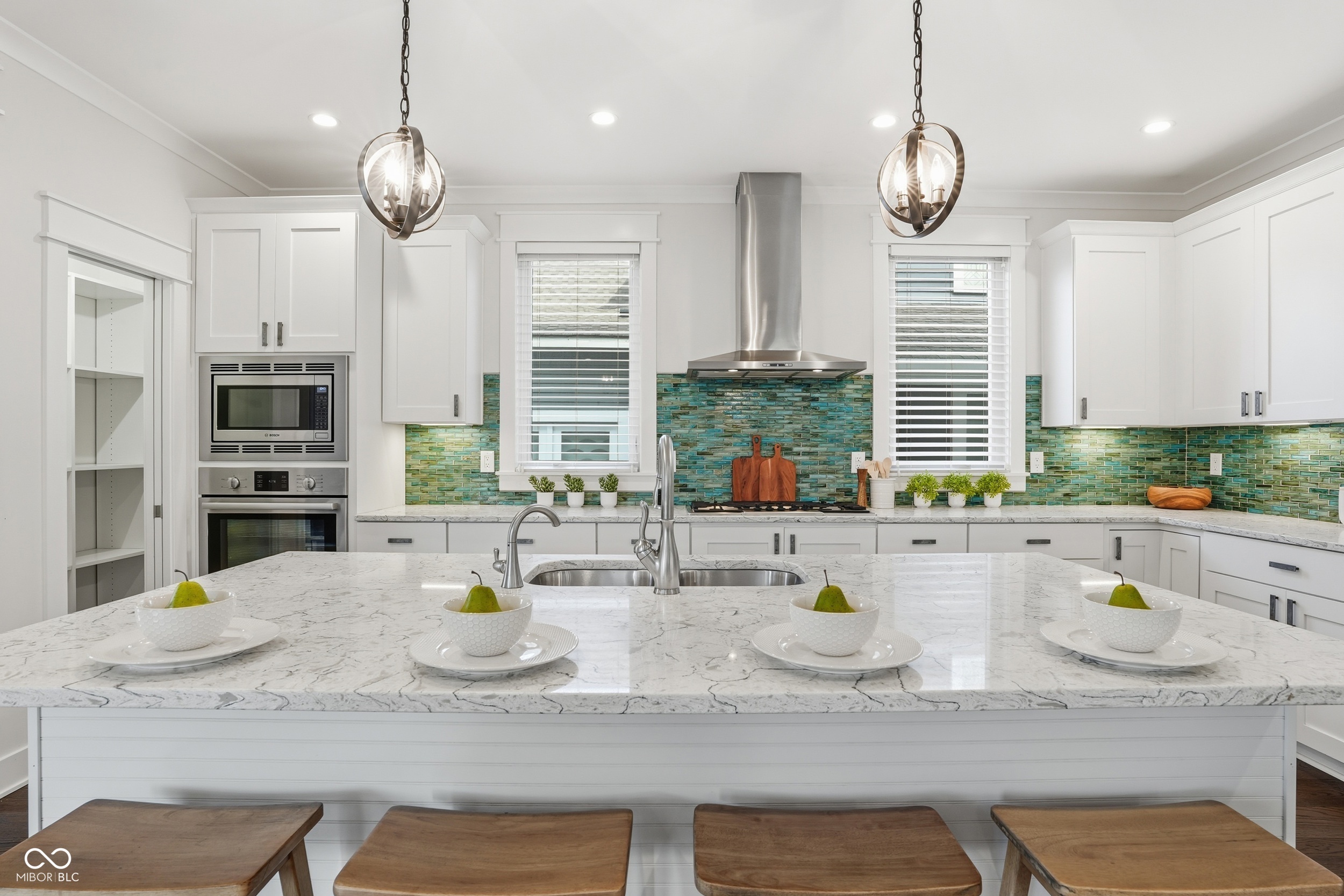 2026 North Talbott Street Indianapolis, IN 46202 - Photo 13 of 65