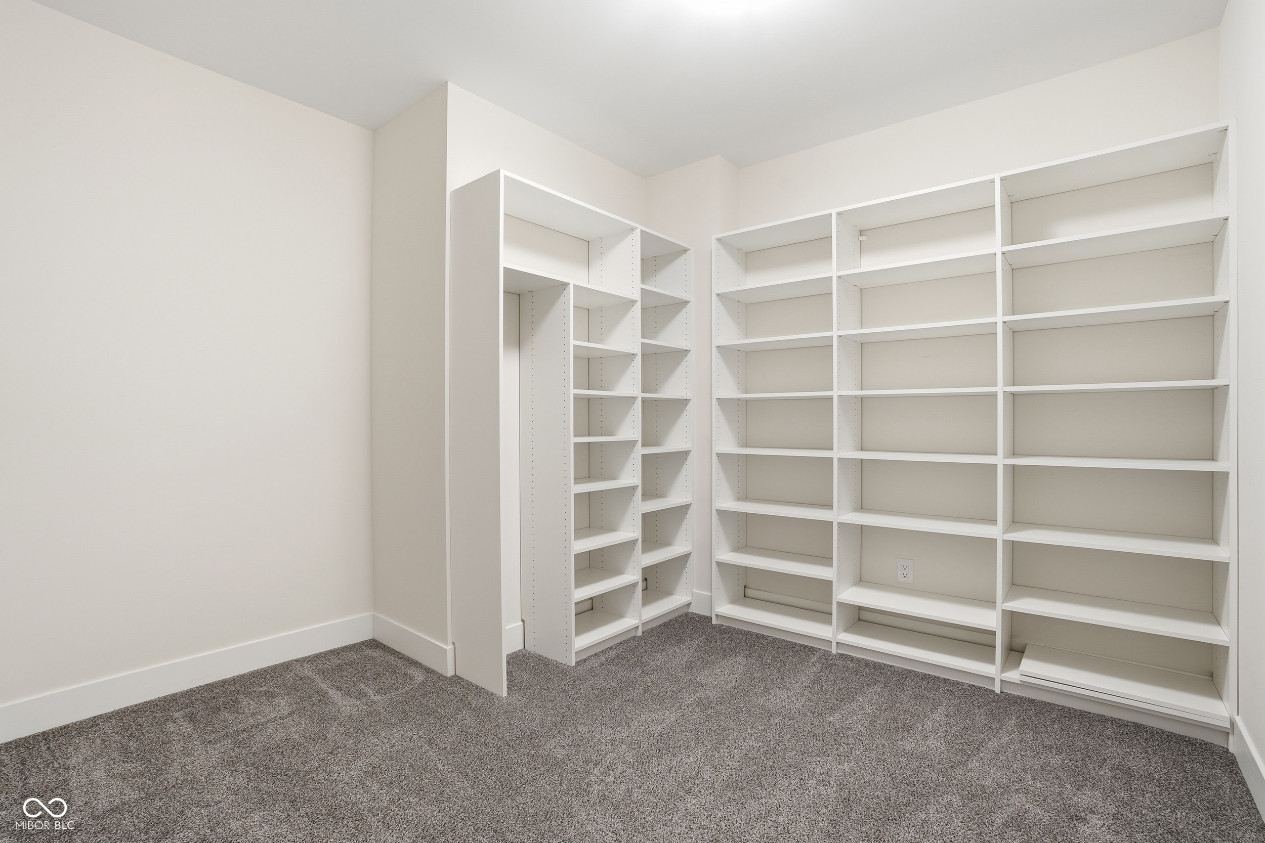 2026 North Talbott Street Indianapolis, IN 46202 - Photo 44 of 65