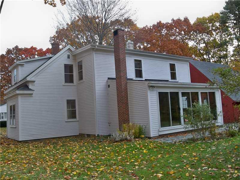 48 Mills Road Kennebunkport, ME 04046 - Photo 13 of 15 Exterior Back.