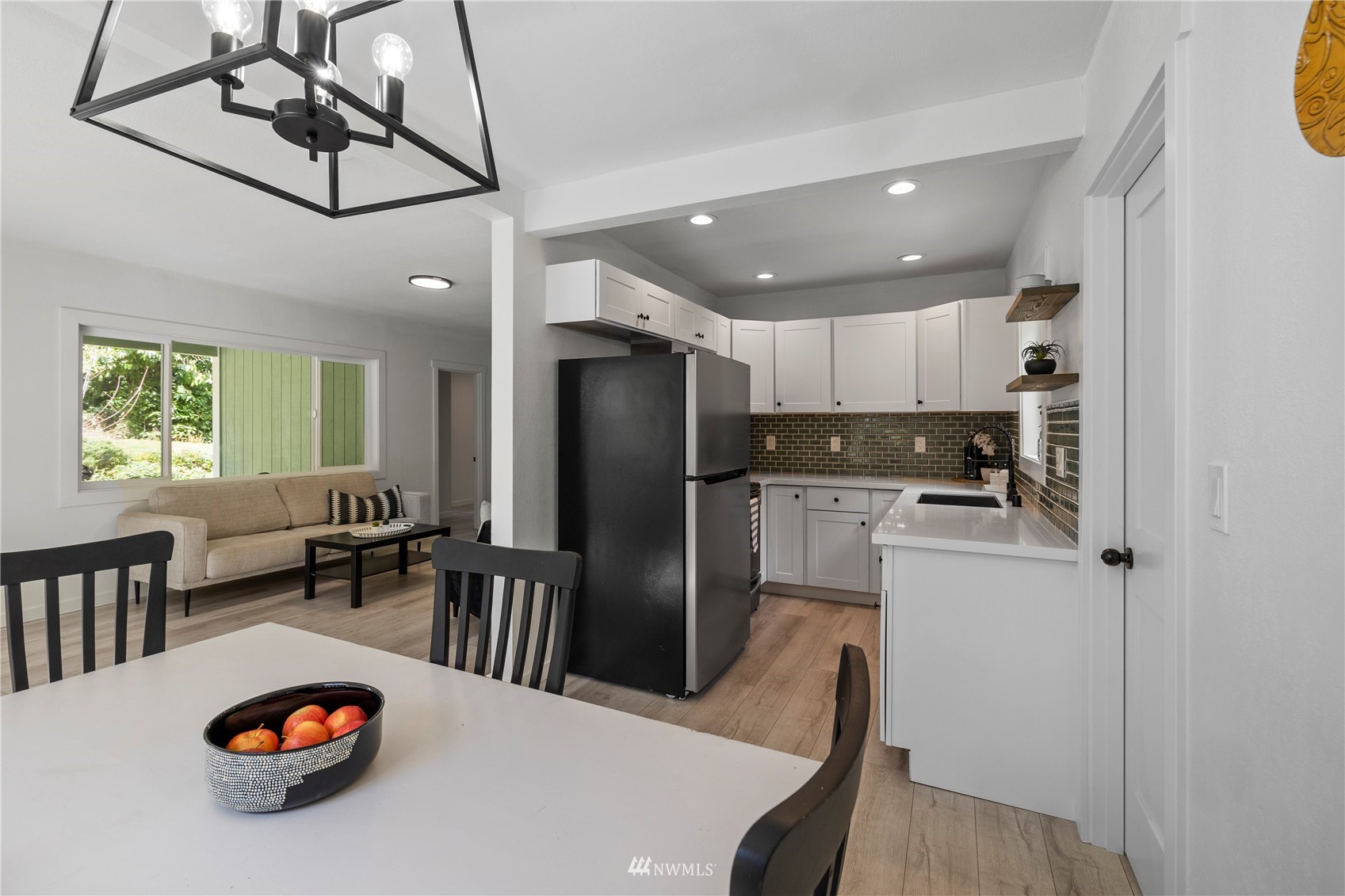 1530 Morgan Road Bremerton, WA 98312 - Photo 5 of 18 Gallery Image 5