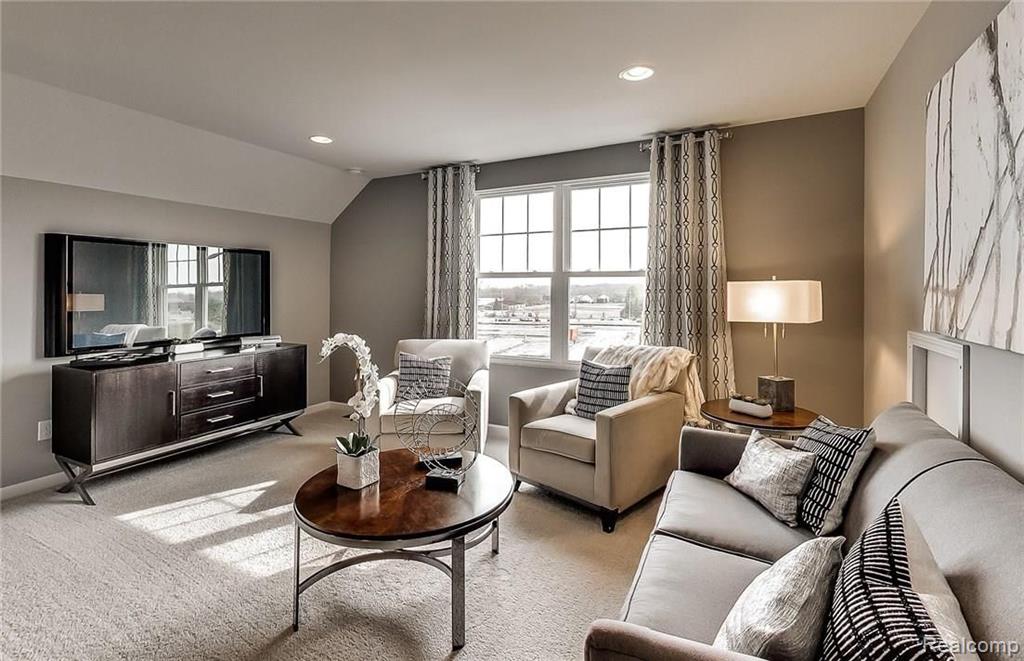 2678 Helmsdale Circle Rochester Hills, MI 48307 - Photo 23 of 26