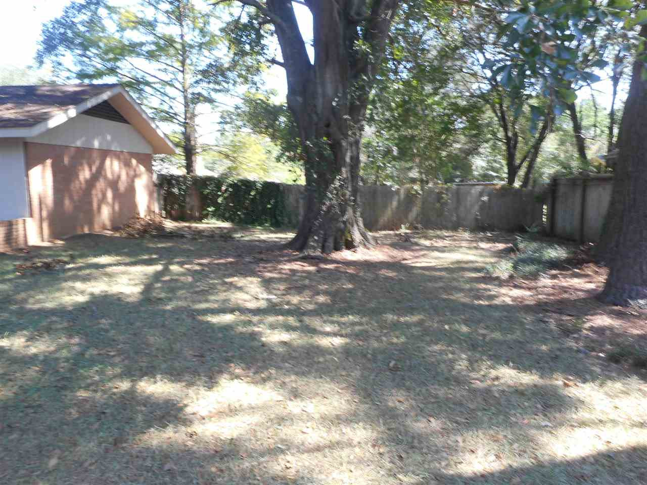 27 Raintree Place Jackson, MS 39211 - Photo 2 of 20 Photo 2