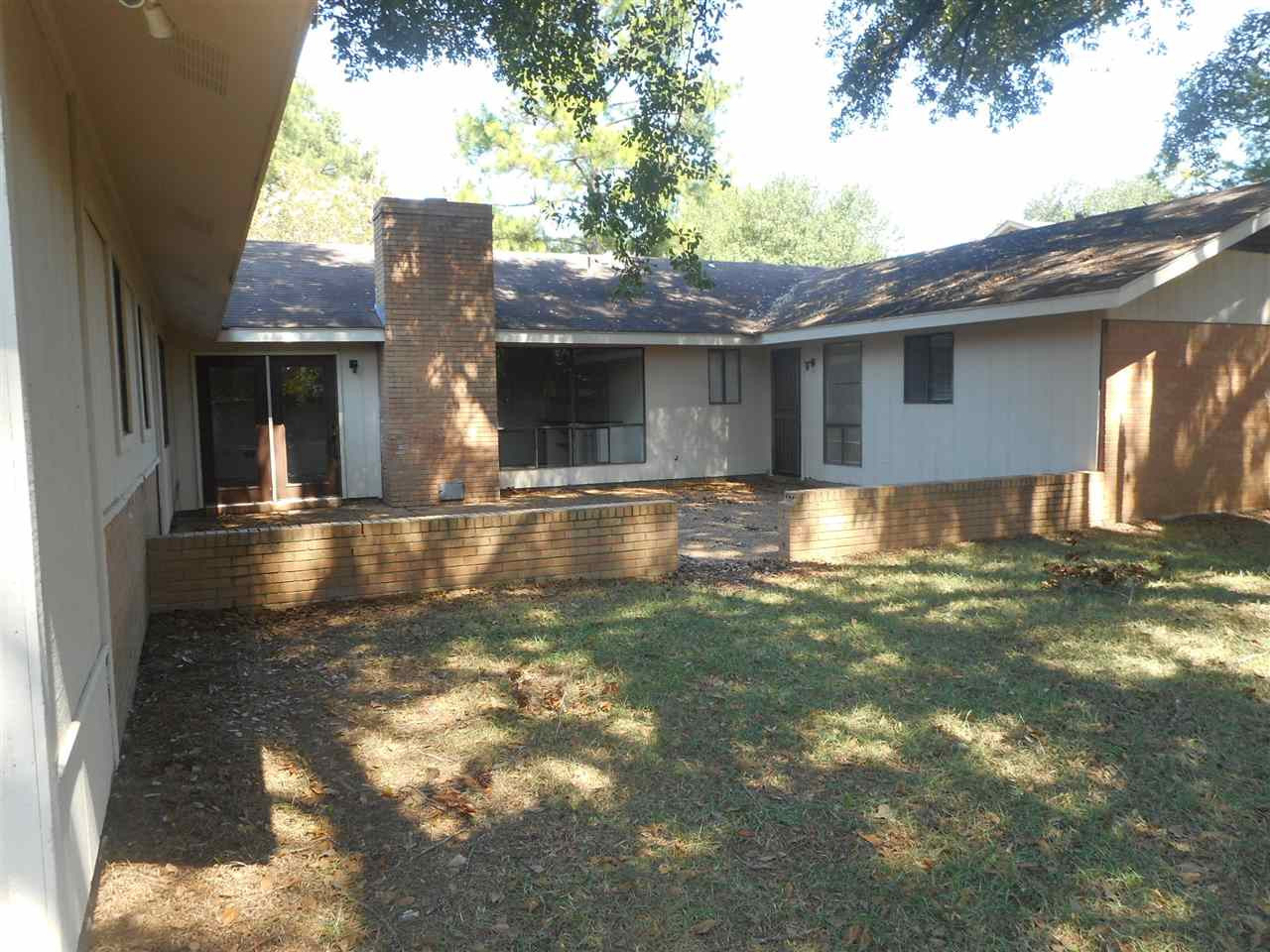 27 Raintree Place Jackson, MS 39211 - Photo 4 of 20 Photo 4