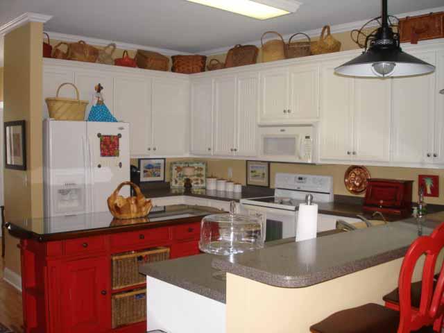 590 King Cotton Road, Unit 8 Edisto Beach, SC 29438 - Photo 6 of 34 kitchen