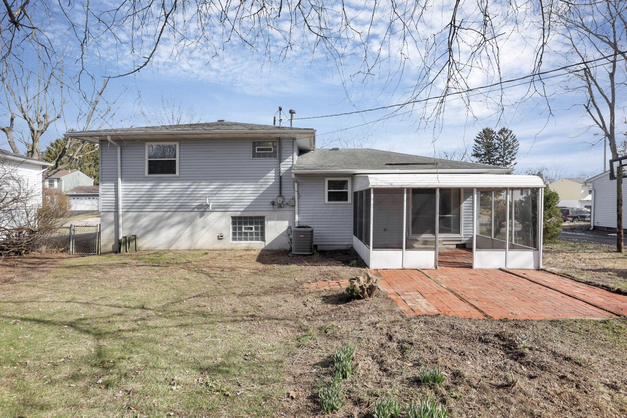 2925 Renfro Road Columbus, OH 43232 - Photo 41 of 53 37-web-or-mls-0N4A6285