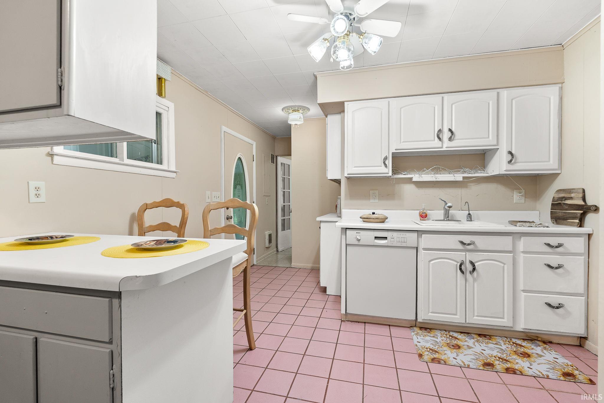 1911 Kroemer Road Fort Wayne, IN 46808 - Photo 15 of 36 Gallery Image 15