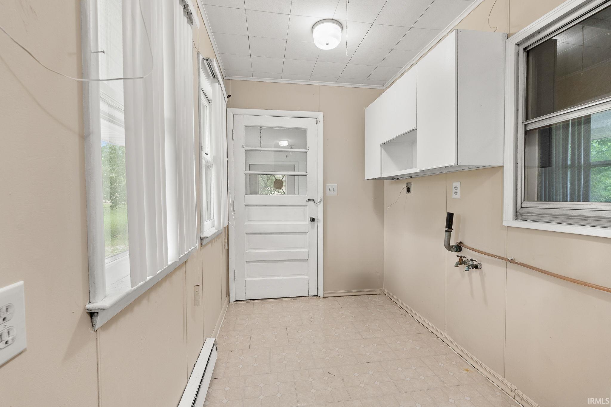 1911 Kroemer Road Fort Wayne, IN 46808 - Photo 19 of 36 Gallery Image 19