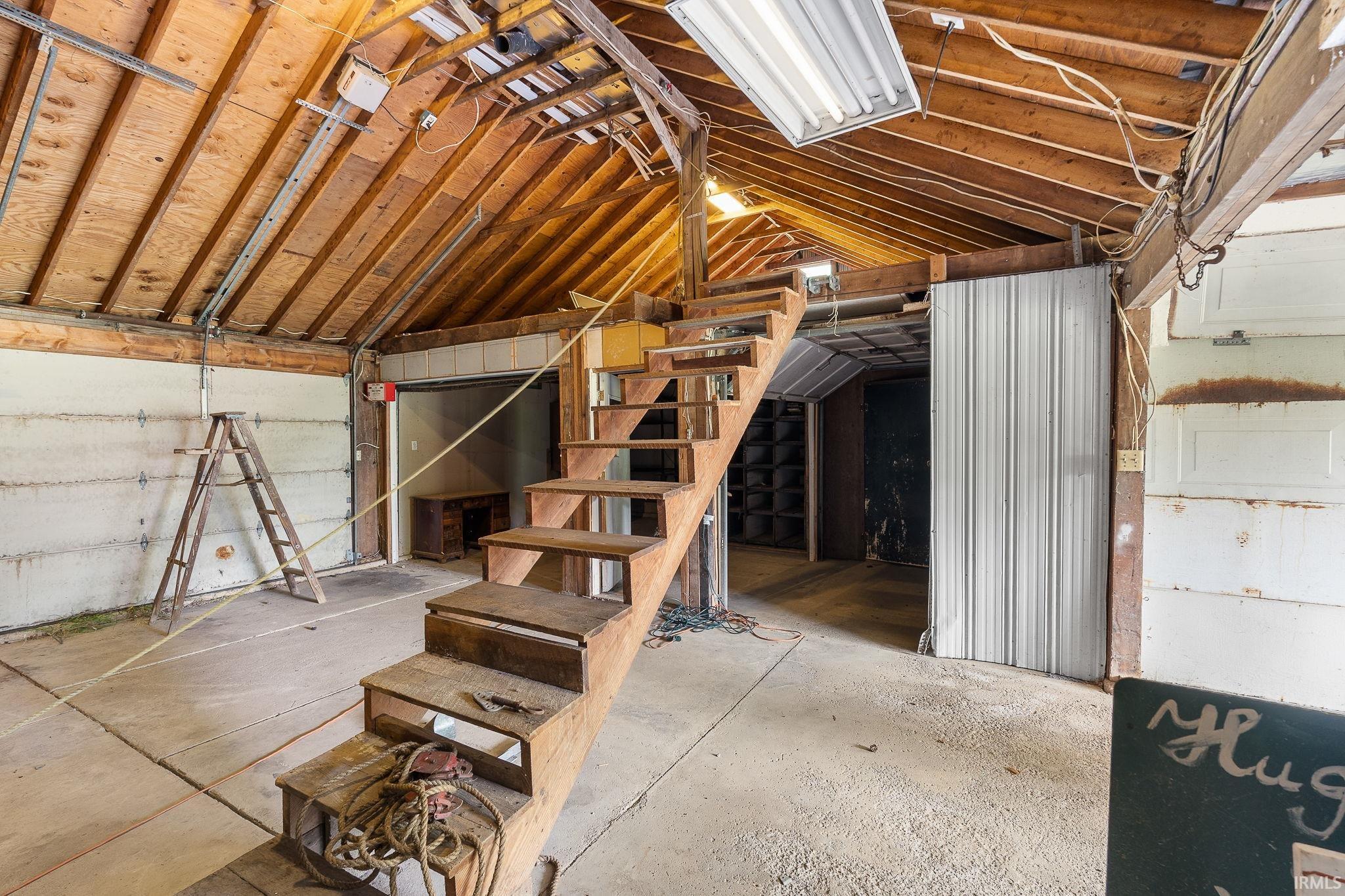 1911 Kroemer Road Fort Wayne, IN 46808 - Photo 31 of 36 Gallery Image 31