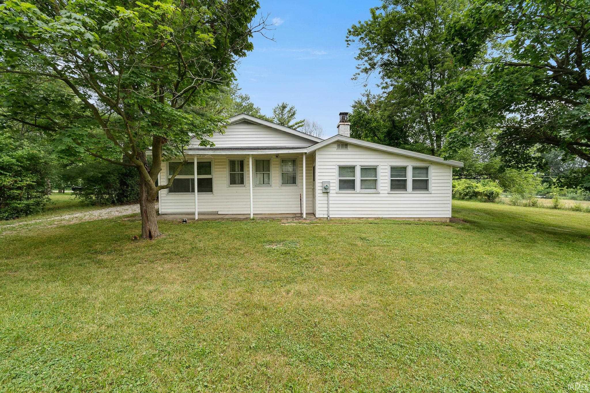 1911 Kroemer Road Fort Wayne, IN 46808 - Photo 7 of 36 Gallery Image 7