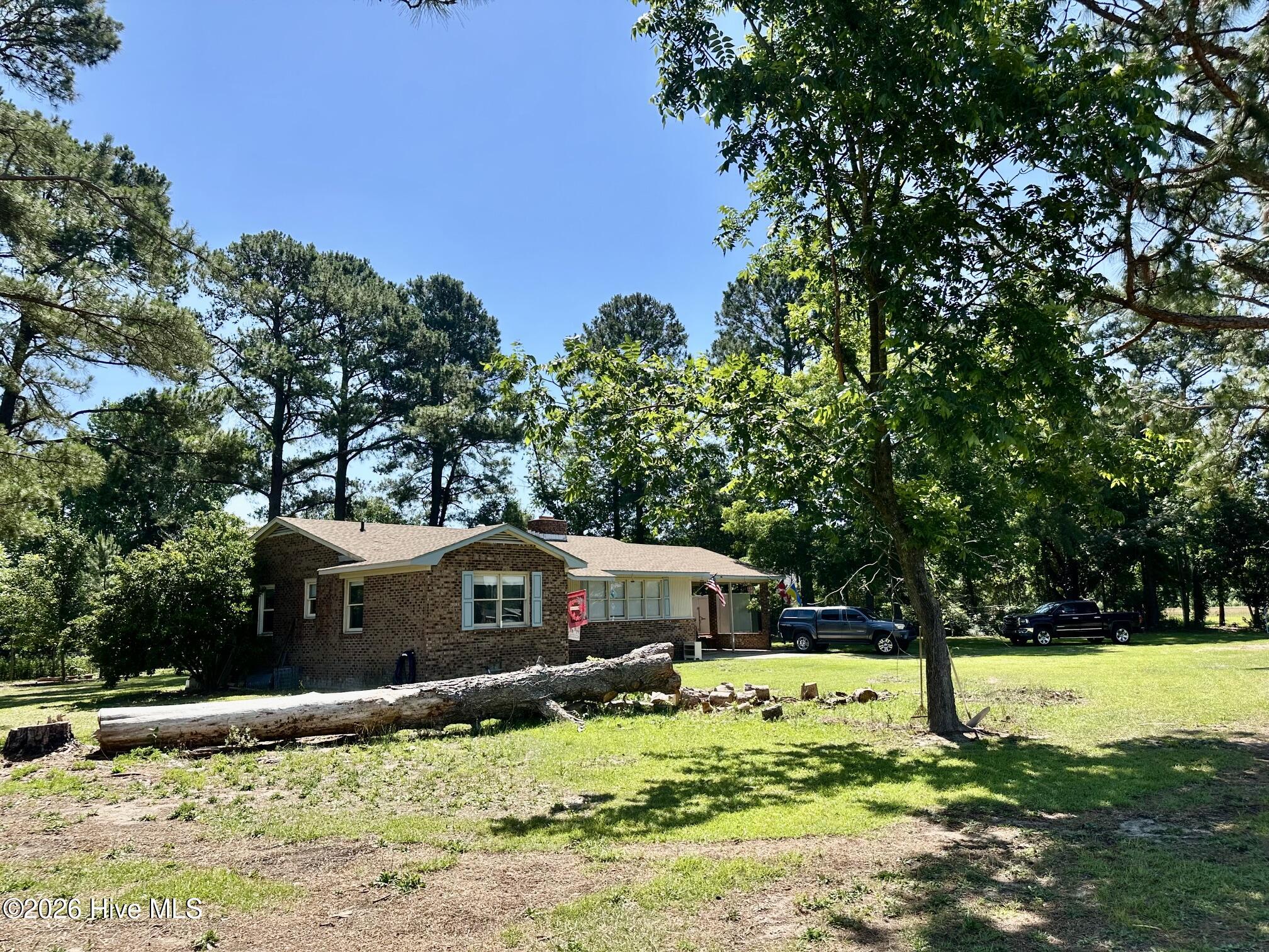 1073 Old Baker Road Maxton, NC 28364 - Photo 20 of 24