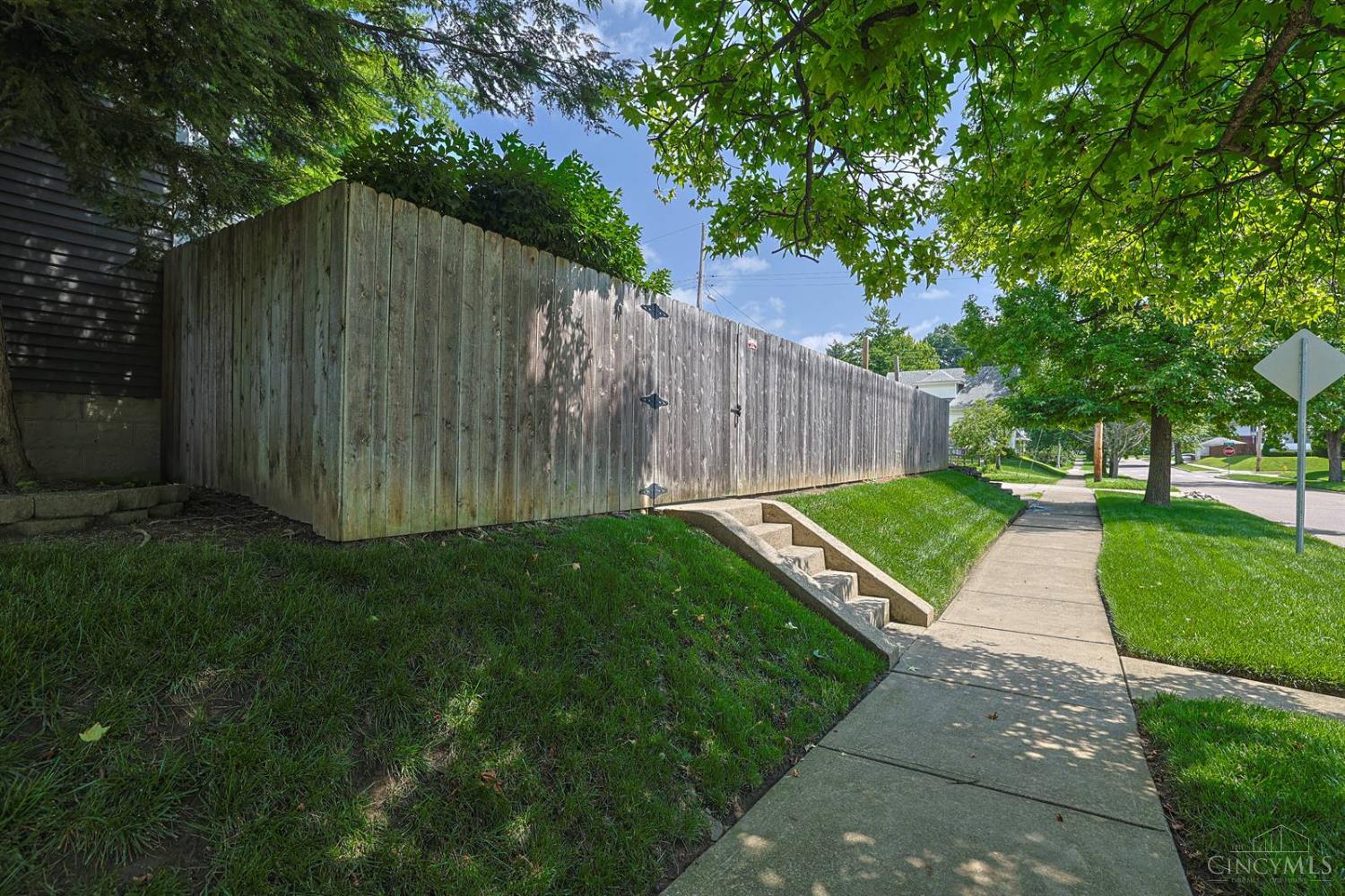 802 Main Street Hamilton, OH 45013 - Photo 50 of 55