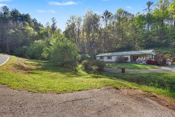 $159,900 | 20 Bates Creek Road, Murphy, NC 28906