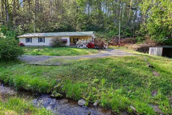 $159,900 | 20 Bates Creek Road, Murphy, NC 28906
