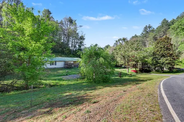 $159,900 | 20 Bates Creek Road, Murphy, NC 28906