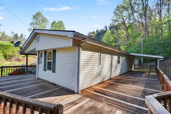 $159,900 | 20 Bates Creek Road, Murphy, NC 28906