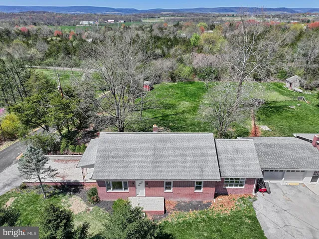 $374,900 | 35 Herrs Ridge Road, Gettysburg, PA 17325