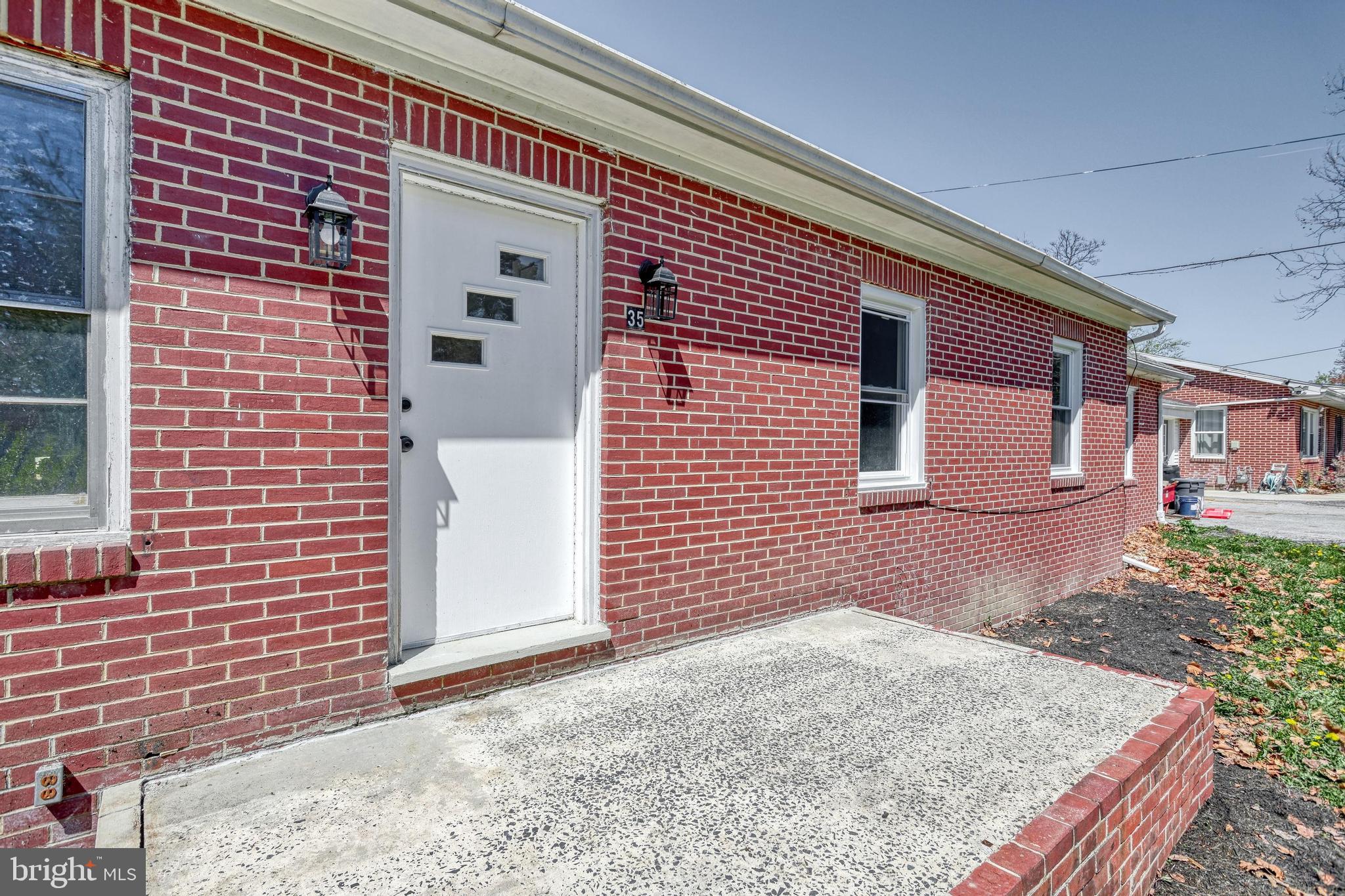 35 Herrs Ridge Road Gettysburg, PA 17325 - Photo 6 of 66 a front view of a house with a yard