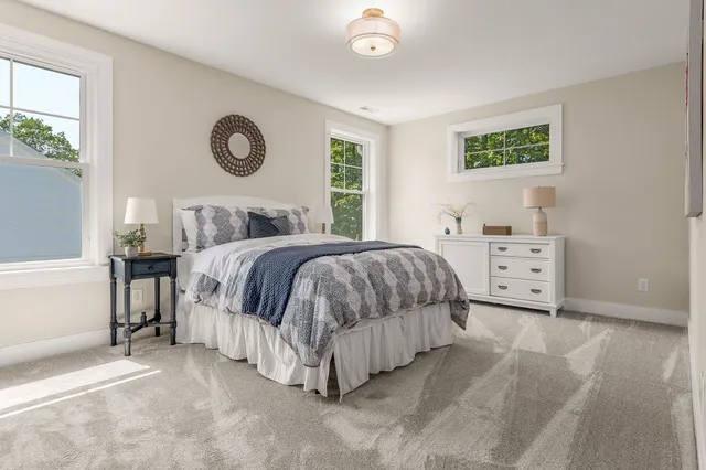 $1,550,000 | 216 Woodbury Avenue, Portsmouth, NH 03801