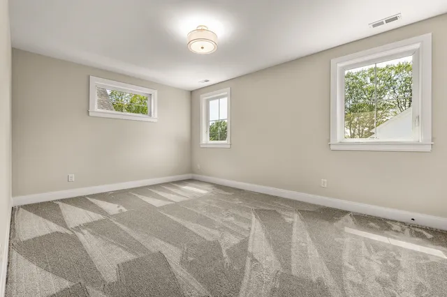 $1,550,000 | 216 Woodbury Avenue, Portsmouth, NH 03801