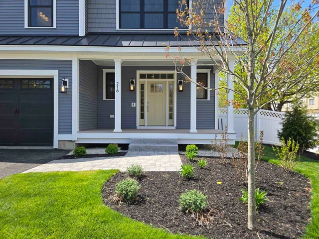 $1,550,000 | 216 Woodbury Avenue, Portsmouth, NH 03801