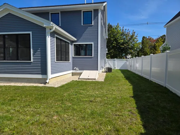 $1,495,000 | 216 Woodbury Avenue, Portsmouth, NH 03801