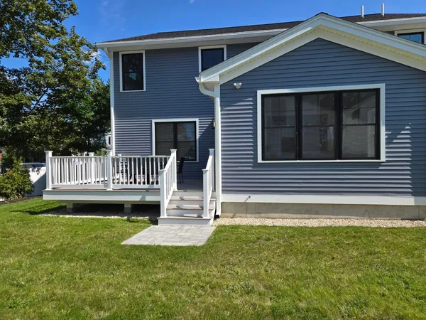 $1,495,000 | 216 Woodbury Avenue, Portsmouth, NH 03801