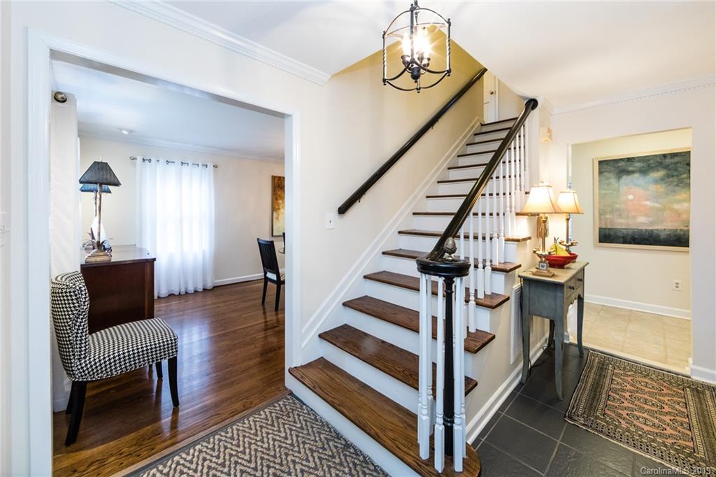 6400 Sardis Road Charlotte, NC 28270 - Photo 3 of 31 Gallery Image 3
