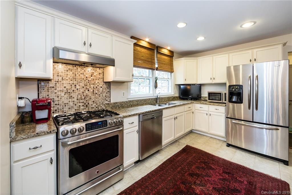 6400 Sardis Road Charlotte, NC 28270 - Photo 8 of 31 Gallery Image 8