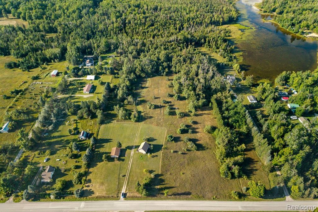 9720 East Kellyville Road Atlanta, MI 49709 - Photo 12 of 34