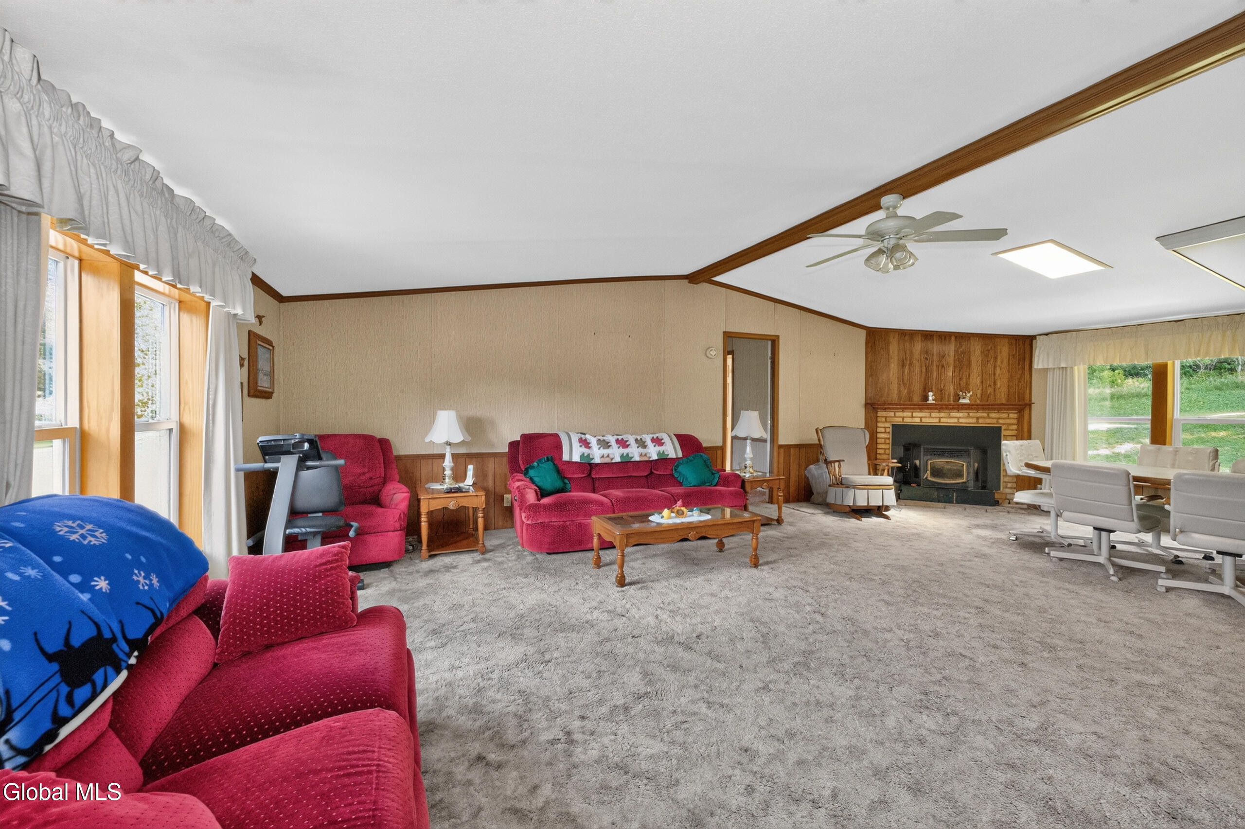 94 Cushman Road Pittstown, NY 12121 - Photo 9 of 50 1 Greatroom 1