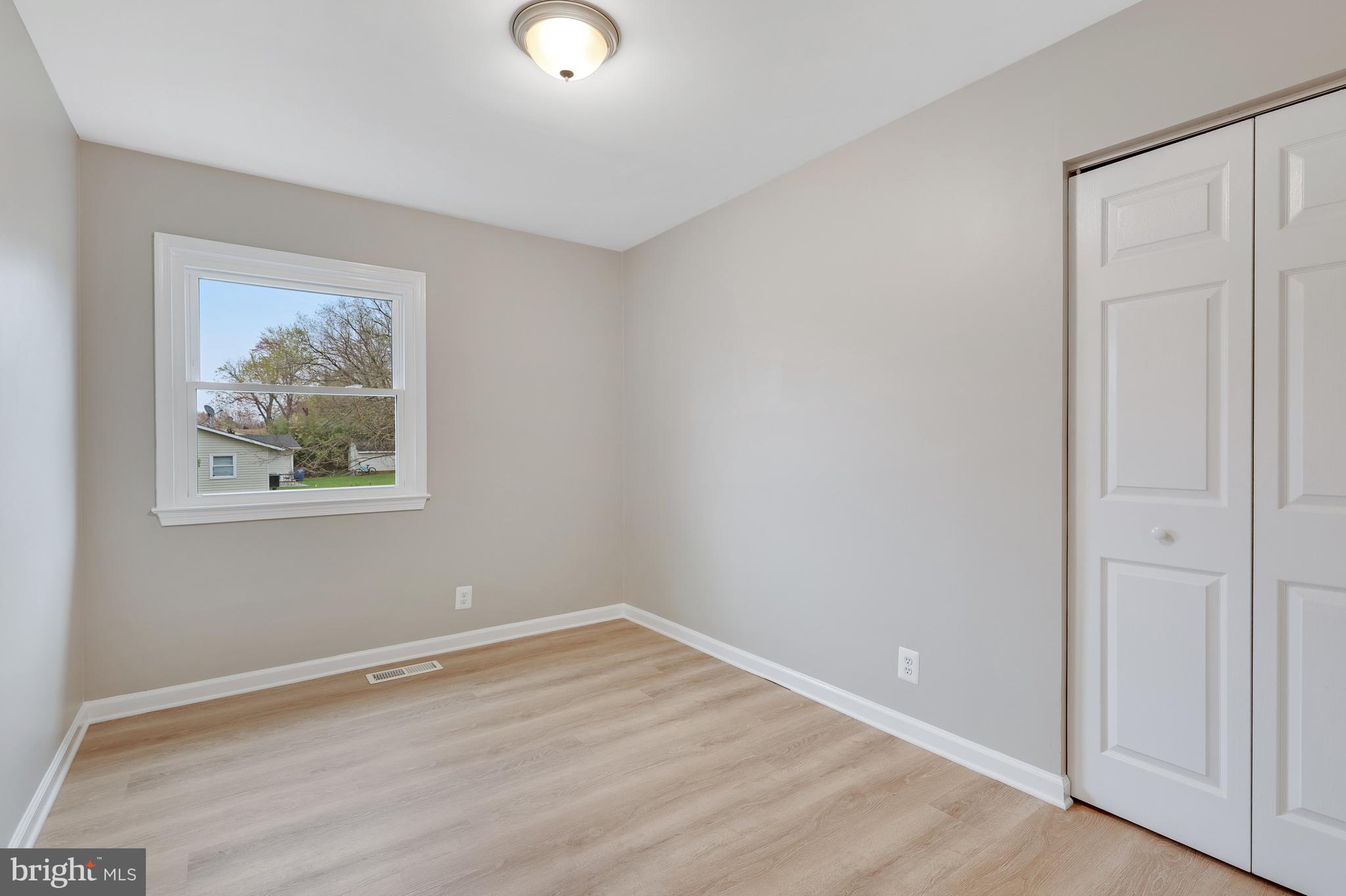 303 West Poplar Road Sterling, VA 20164 - Photo 18 of 48 Gallery Image 18