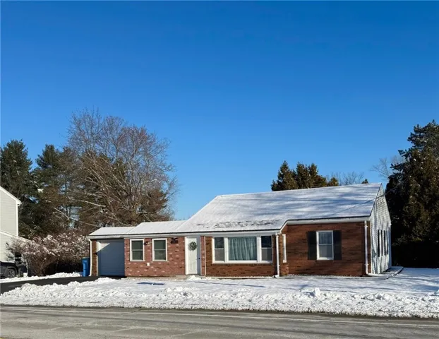 $525,000 | 461 River Road, Lincoln, RI 02865