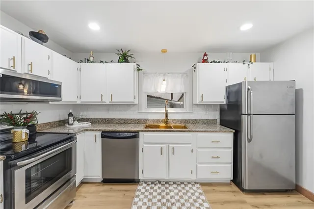 $525,000 | 461 River Road, Lincoln, RI 02865