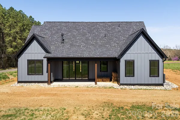 $749,000 | 104 Hidden Cove Road, Norwood, NC 28128