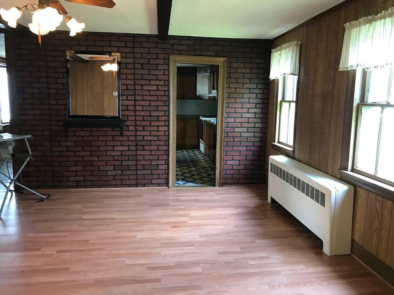 29 Waterville Road Skowhegan, ME 04976 - Photo 9 of 38 29 Waterville Rd Skowhegan Dining