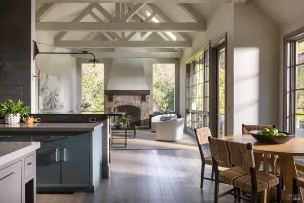 $3,895,000 | 4504 Redwood Road, Napa, CA 94558