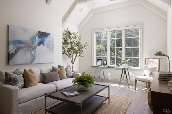 $3,895,000 | 4504 Redwood Road, Napa, CA 94558