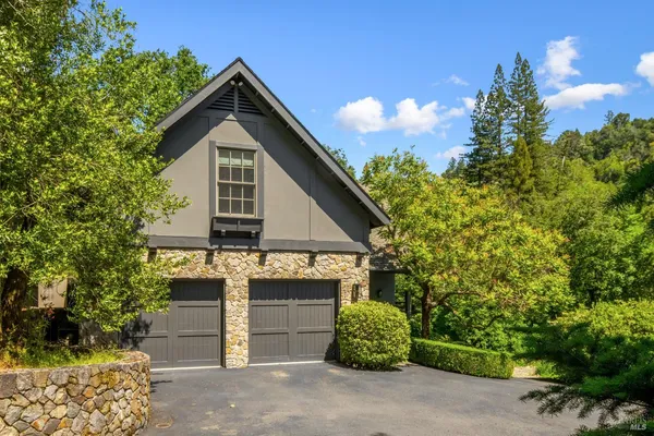 $3,895,000 | 4504 Redwood Road, Napa, CA 94558