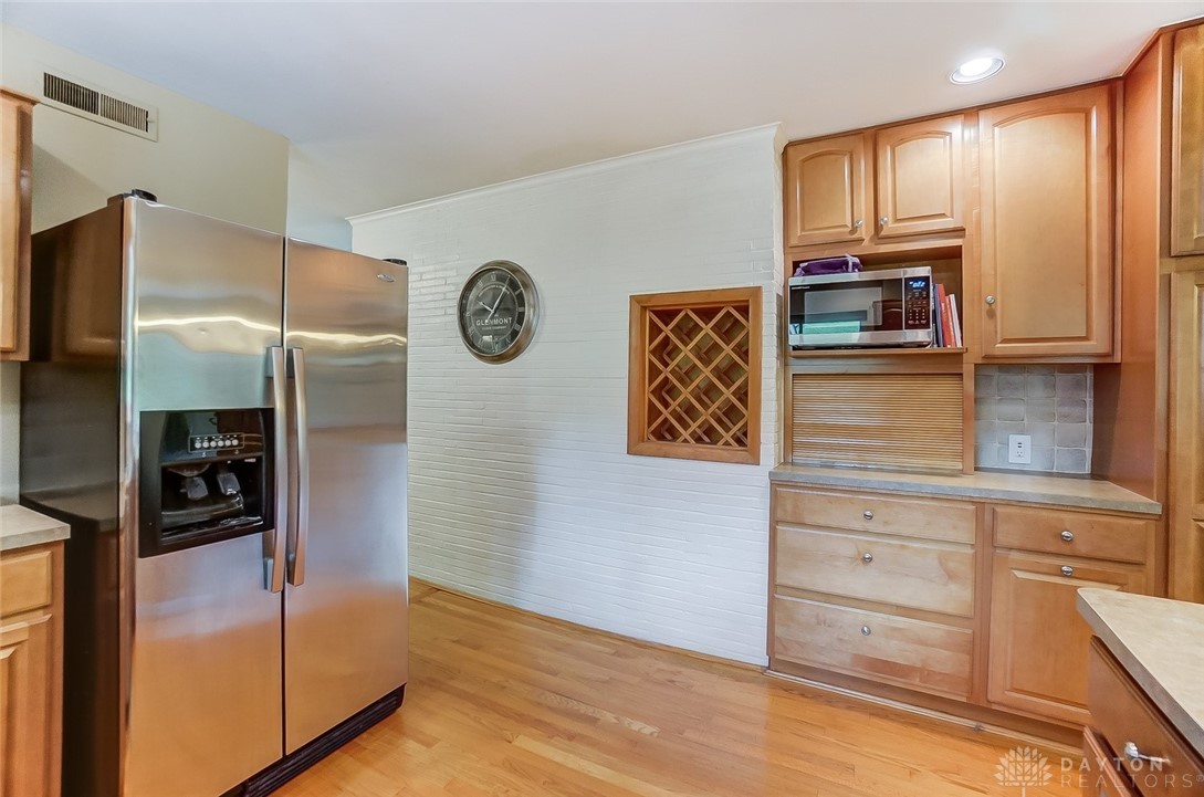 4112 Lotz Road Dayton, OH 45429 - Photo 18 of 62 Gallery Image 18