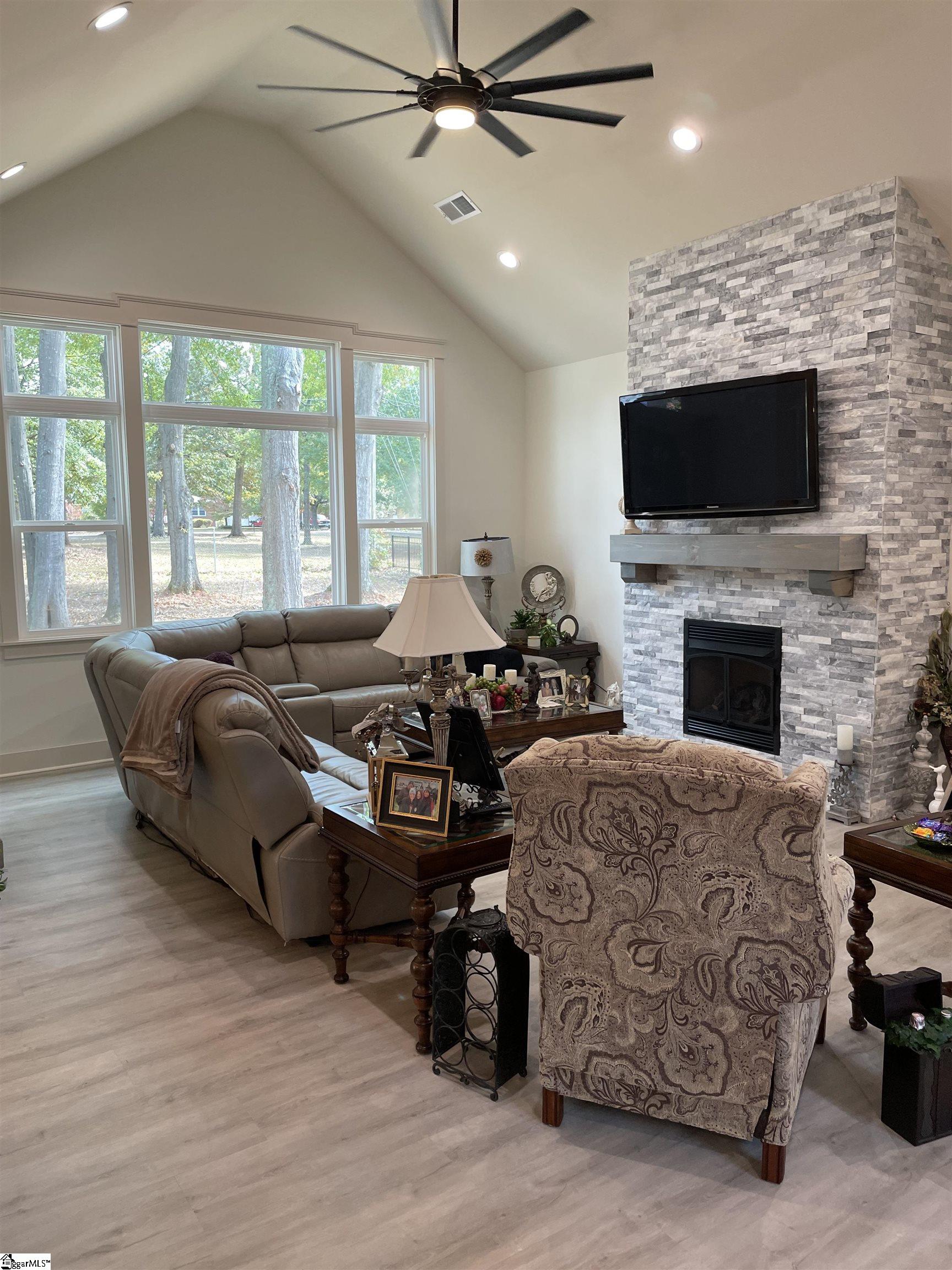 310 Garrett Street Fountain Inn, SC 29644 - Photo 5 of 30 Gallery Image 5