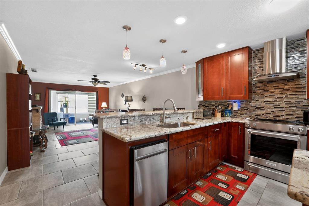 7200 Ulmerton Road, Unit E3 Largo, FL 33771 - Photo 9 of 23 Gallery Image 9