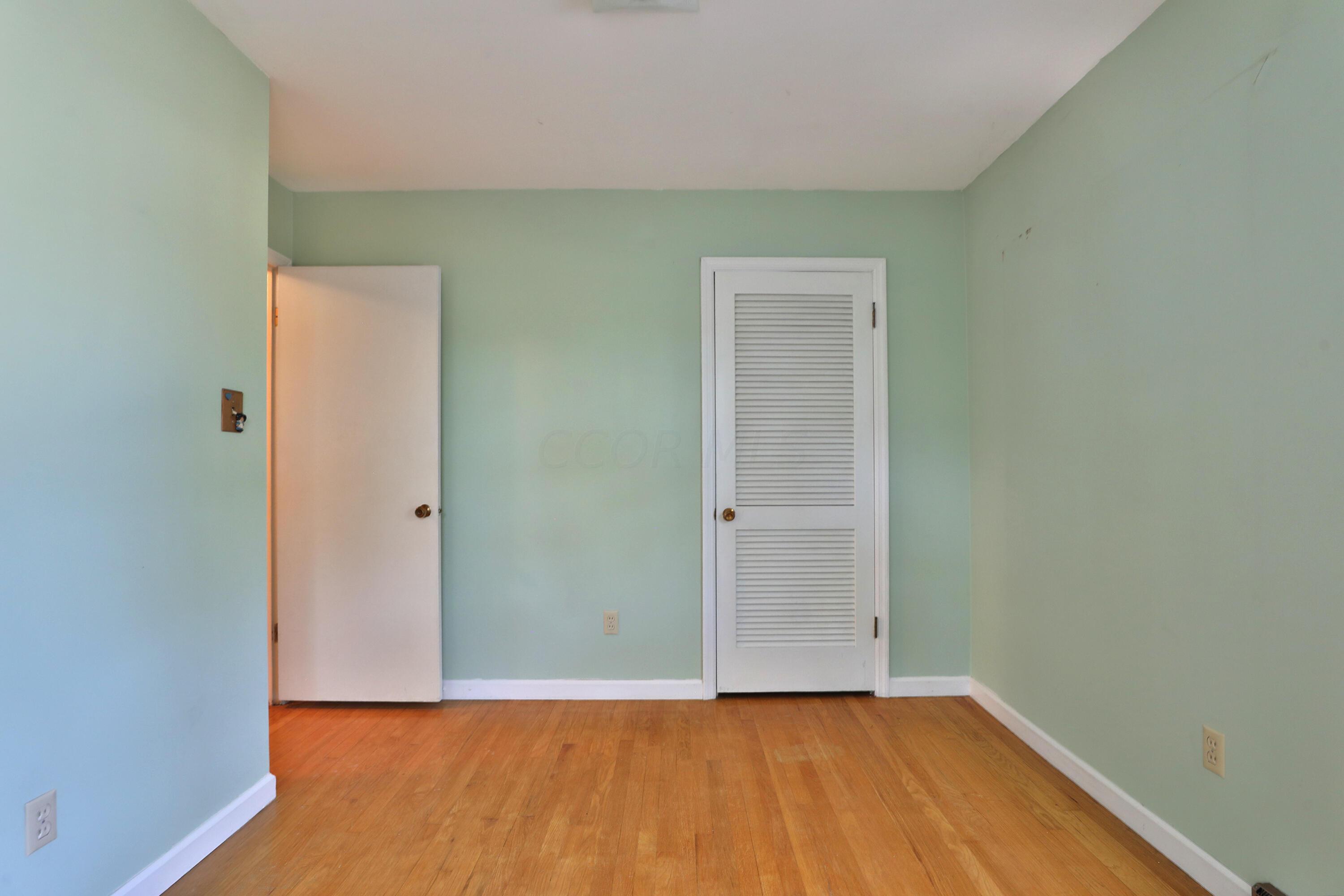 7646 Lee Road Westerville, OH 43081 - Photo 29 of 54 Bedroom 4