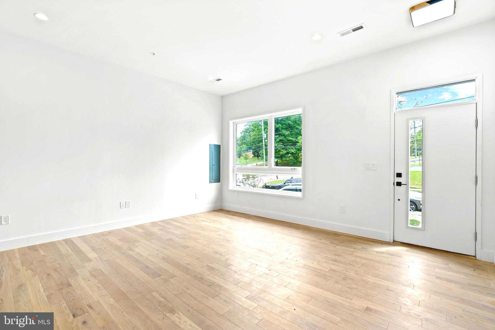 2305 Elvans Road Southeast Washington, DC 20020 - Photo 3 of 48 LIVING AREA