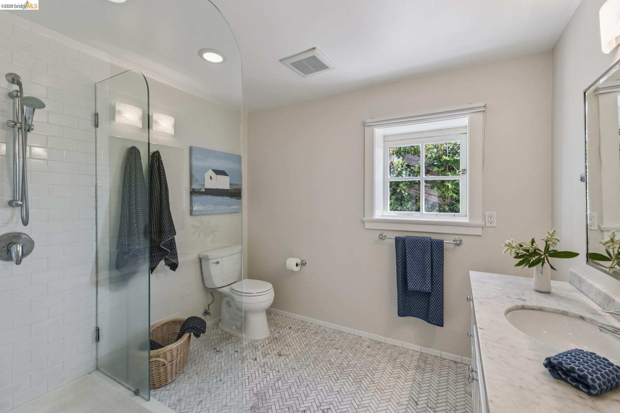 8 Mosswood Road Berkeley, CA 94704 - Photo 35 of 50