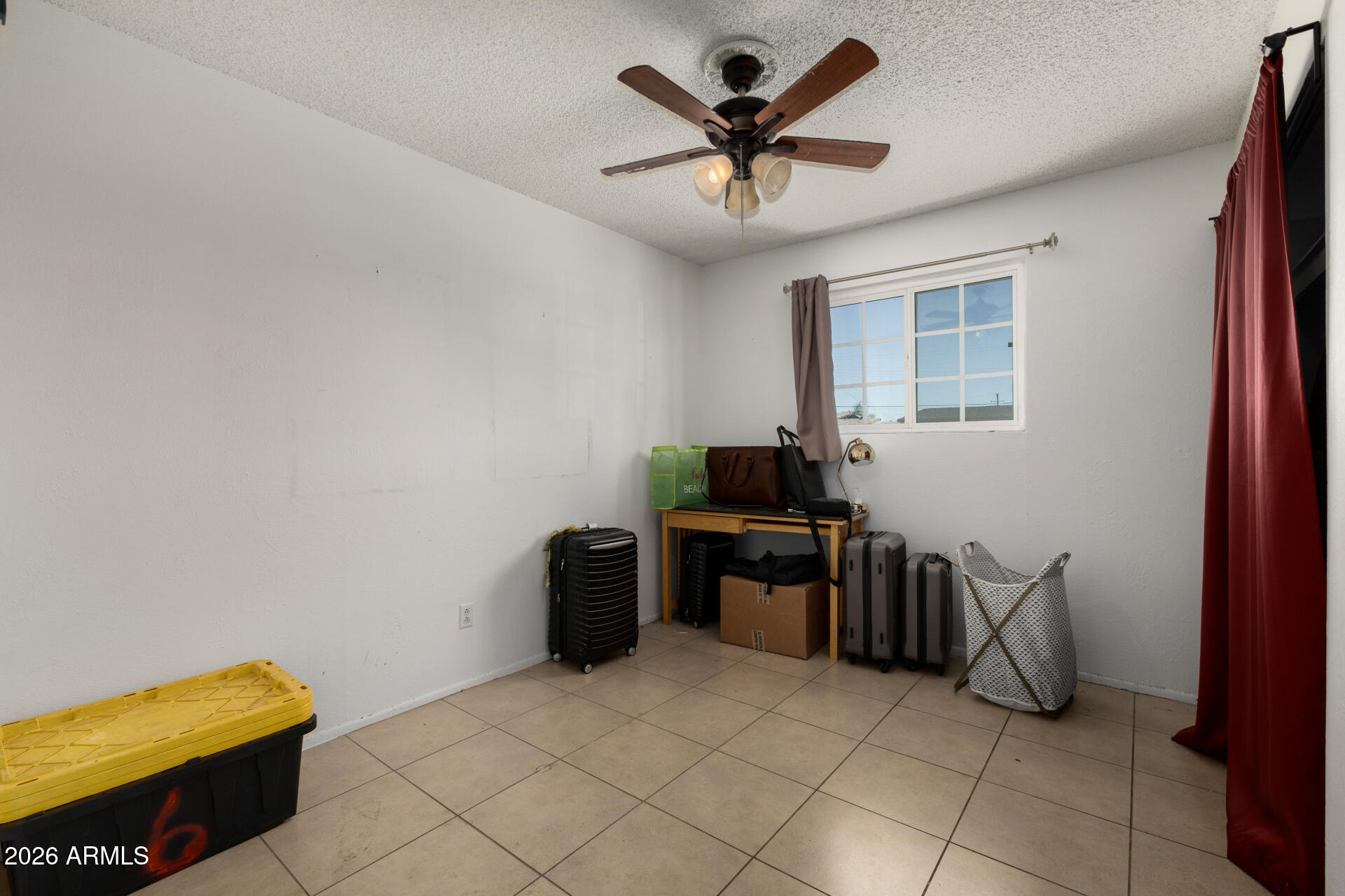 6952 West Wolf Street Phoenix, AZ 85033 - Photo 17 of 25 19 Wolf