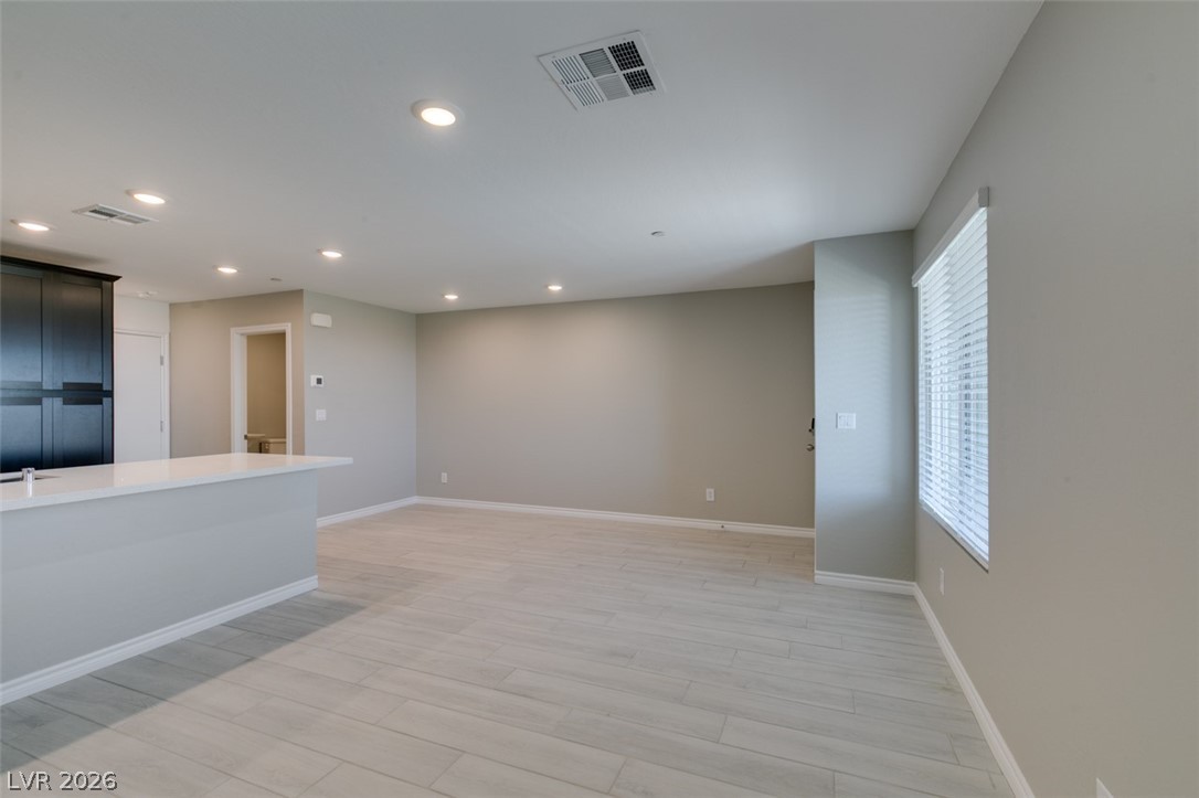 6184 Rathbone Street Las Vegas, NV 89166 - Photo 19 of 42