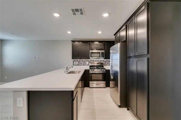 $1,994 | 6184 Rathbone Street, Las Vegas, NV 89166