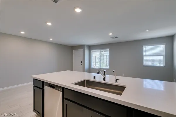 $1,994 | 6184 Rathbone Street, Las Vegas, NV 89166