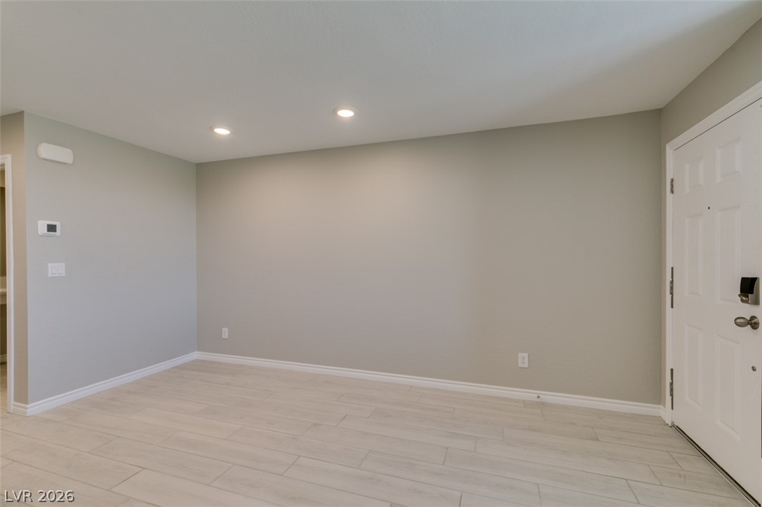 6184 Rathbone Street Las Vegas, NV 89166 - Photo 8 of 42